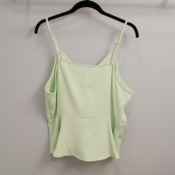 Leith Pale Green Sleeveless Top in Size 1X - Picture 10 of 10